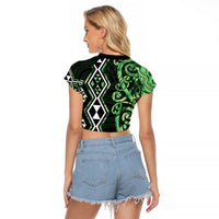 Green Aotearoa Raglan Cropped T Shirt Taniko Motifs With Paua Shell Kowhaiwhai