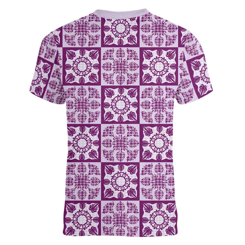 Poni Palaka Quilt Hawaii Women V-Neck T-Shirt Hawaiian Tropical Monstera Sea Turtle