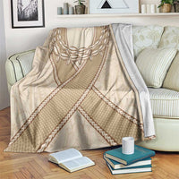 Mauri Ribaberiki Kiribati Blanket Cowrie Shells Lei Palm Leaf Weaving