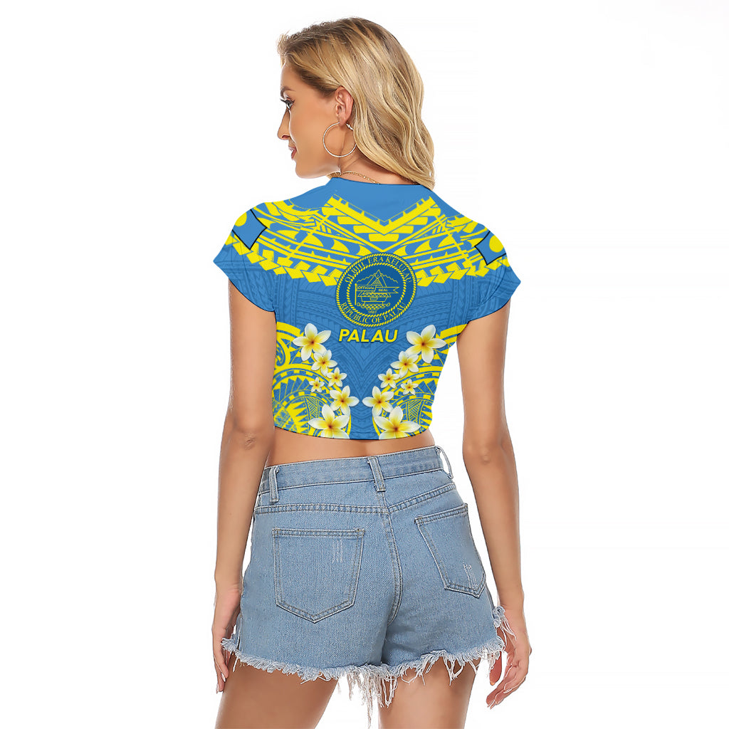 Palau Constitution Day Raglan Cropped T Shirt Belau Seal With Frangipani Polynesian Pattern - Blue