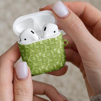 Omaomao Hawaii Breadfruit Palaka Motifs AirPods Case