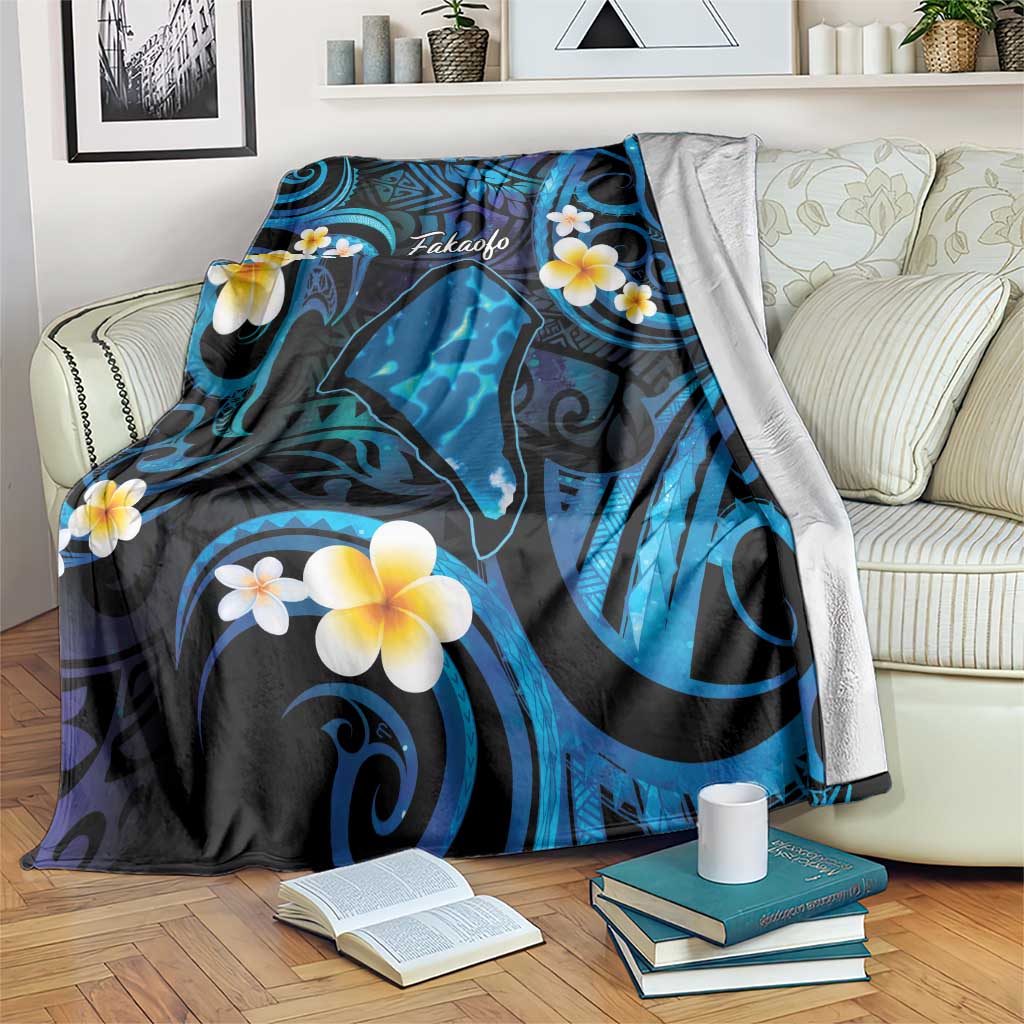 Tokelau Fakaofo Atoll Blanket Polynesian Tattoo Plumeria With Map LT14 Blue - Polynesian Pride