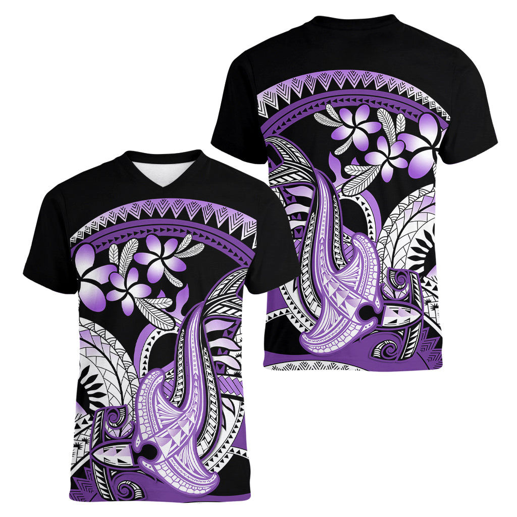 Purple Polynesian Women V Neck T Shirt Hammerhead Shark Tattoo Royal Plumeria Gradient Vibes LT14 - Polynesian Pride