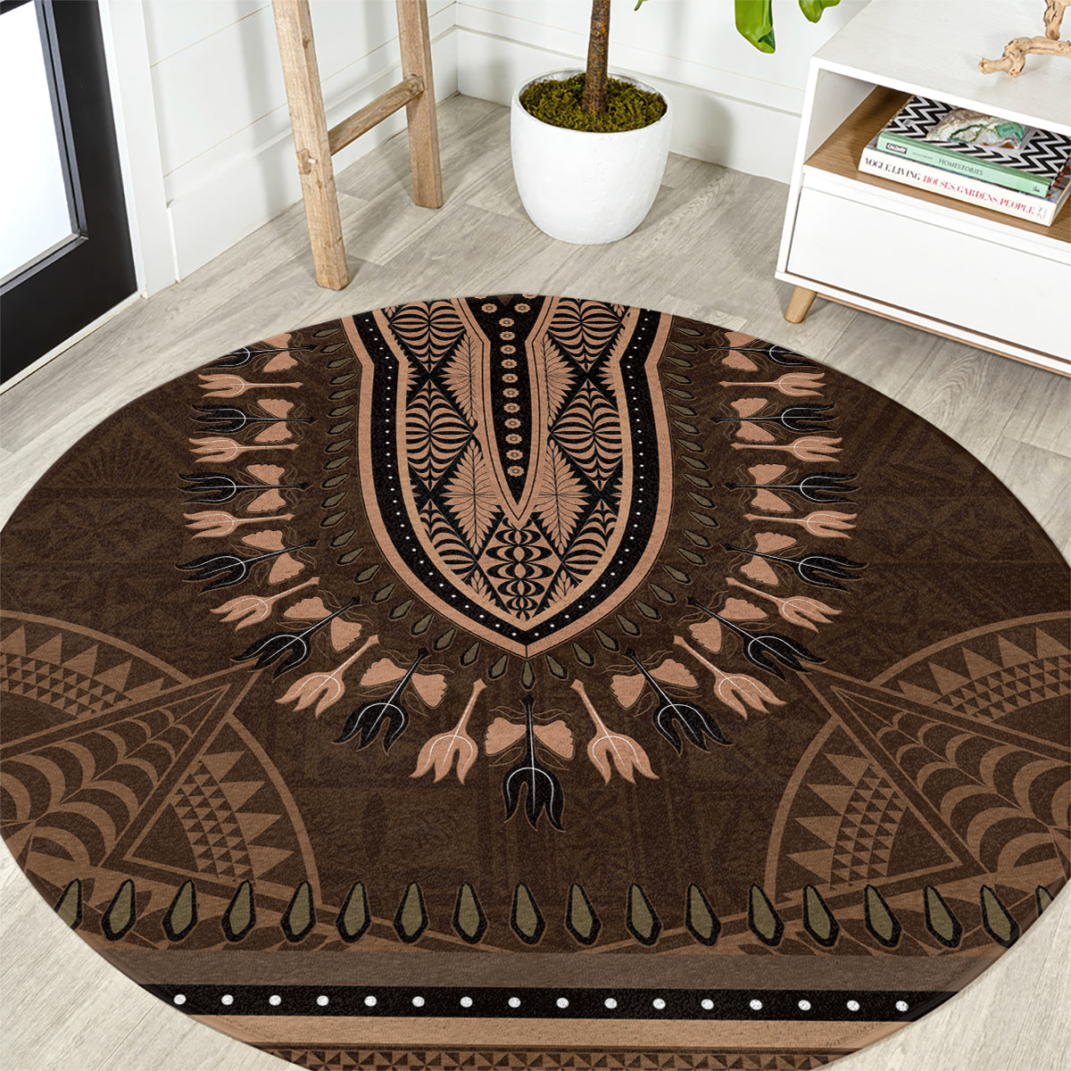 Brown African Dashiki With Tonga Ngatu Pattern Round Carpet
