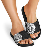 Black New Zealand Puhoro Maori Tattoo Slide Sandals