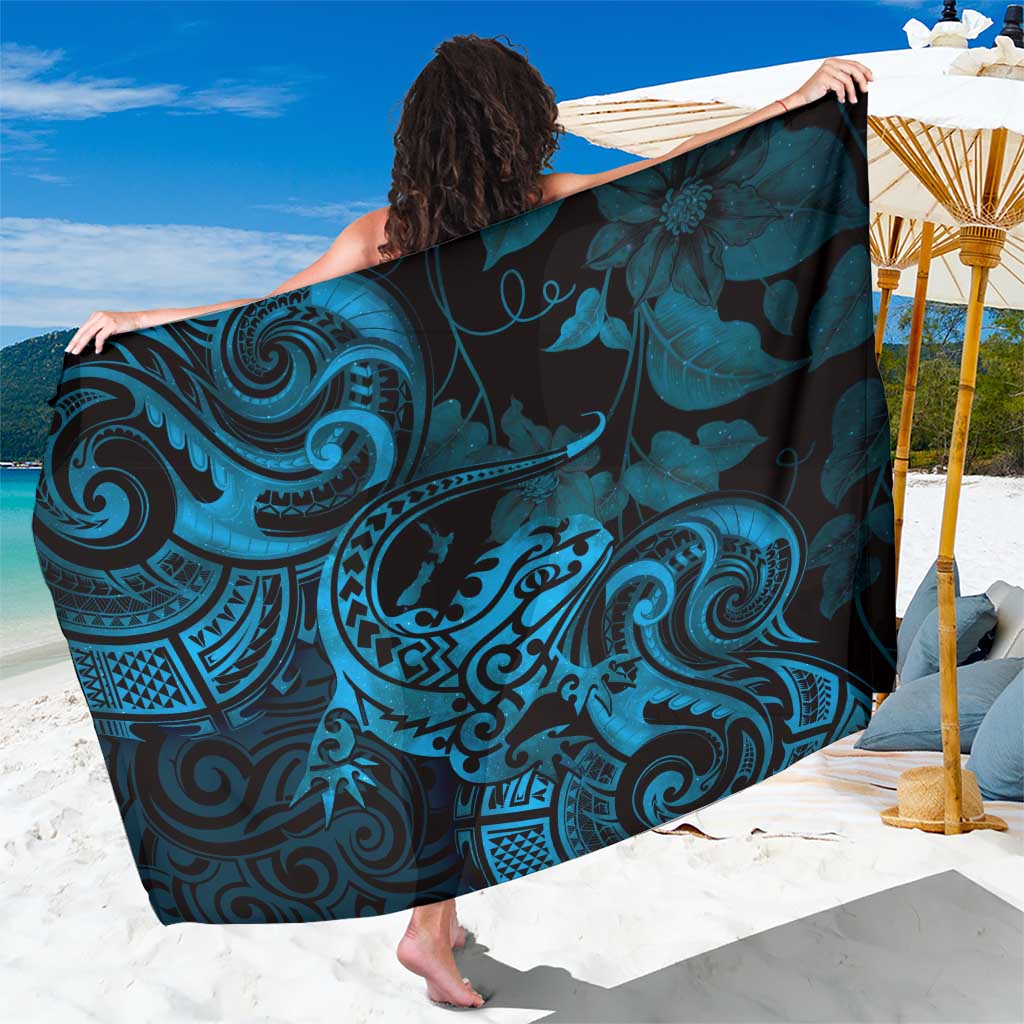 New Zealand Tuatara Sarong Aotearoa Maori Clematis Flowers - Blue LT14 One Size 44 x 66 inches Blue - Polynesian Pride