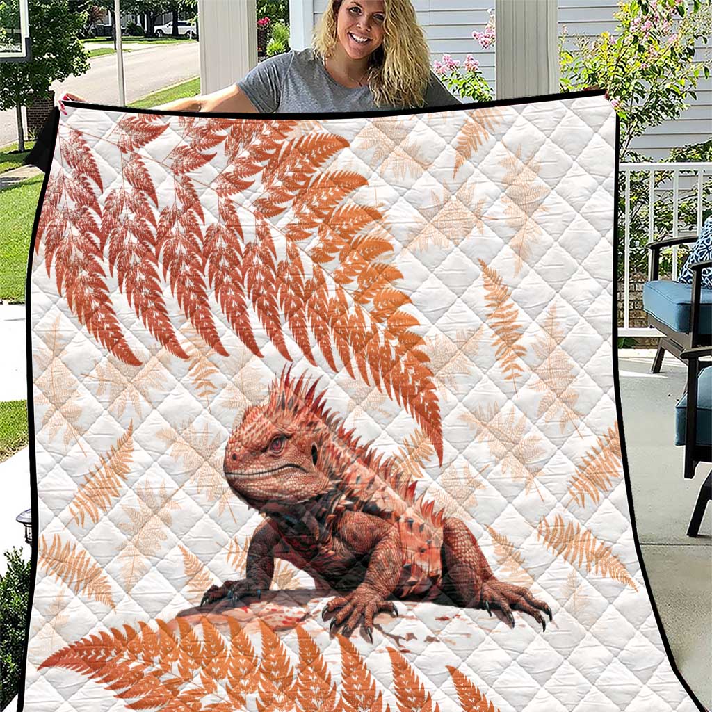 Red New Zealand Tuatara Quilt Aotearoa Sphenodon Punctatus Silver Fern LT14 Red - Polynesian Pride