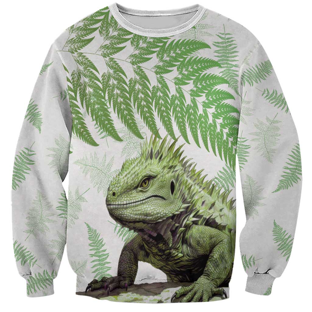 Green New Zealand Tuatara Sweatshirt Aotearoa Sphenodon Punctatus Silver Fern