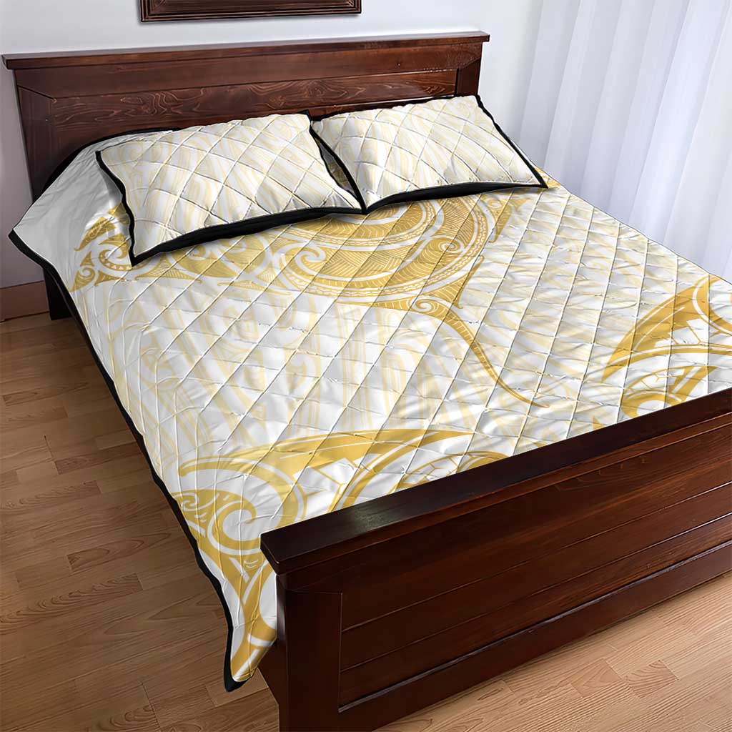 Gold White New Zealand Manta Ray Quilt Bed Set Aotearoa Maori Haehae - Polynesian Pride