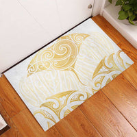 Gold White New Zealand Manta Ray Rubber Doormat Aotearoa Maori Haehae - Polynesian Pride