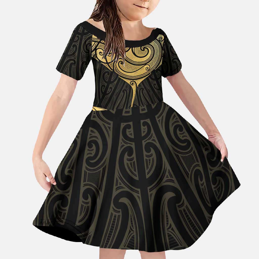 Gold Black New Zealand Manta Ray Family Matching Off Shoulder Maxi Dress and Hawaiian Shirt Aotearoa Maori Haehae - Polynesian Pride