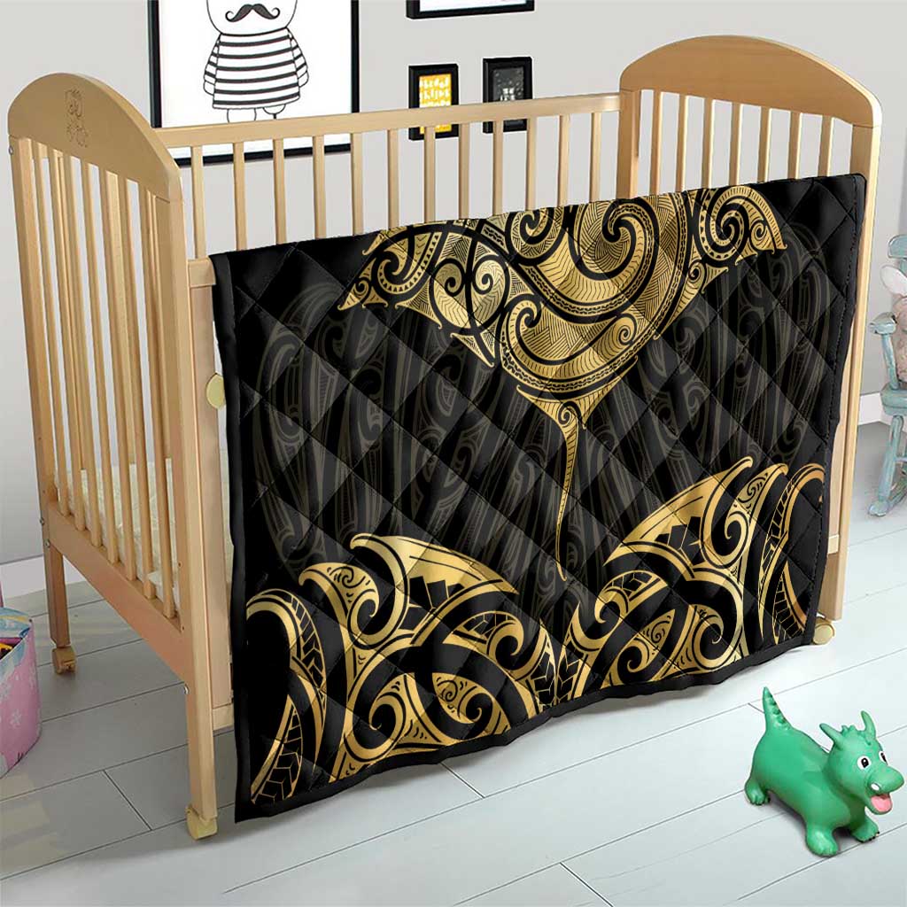 Gold Black New Zealand Manta Ray Quilt Aotearoa Maori Haehae - Polynesian Pride