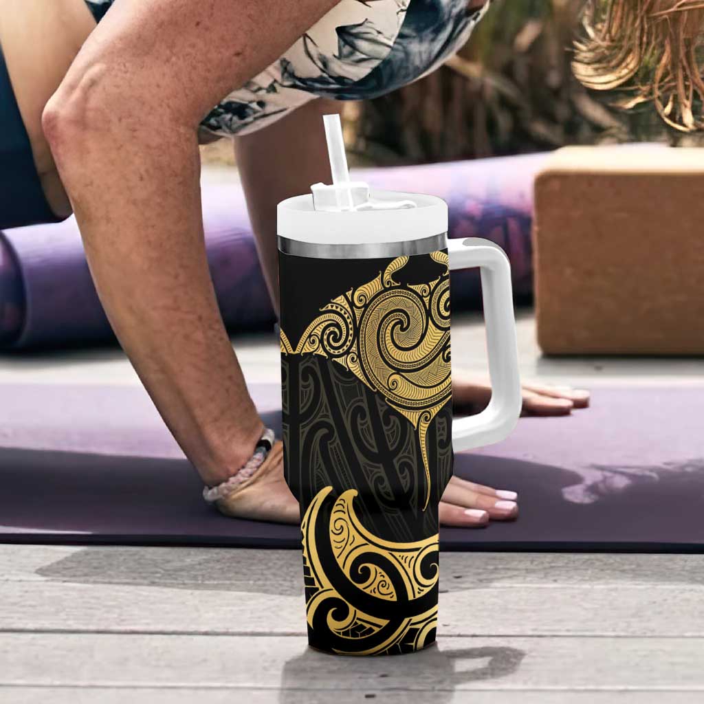 Gold Black New Zealand Manta Ray Tumbler With Handle Aotearoa Maori Haehae - Polynesian Pride