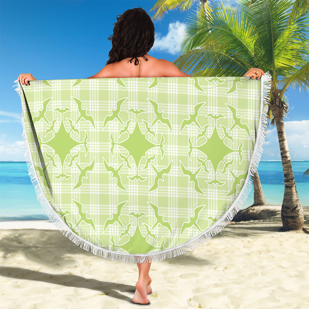 Omaomao Hawaii Iwa Bird Palaka Motifs Beach Blanket