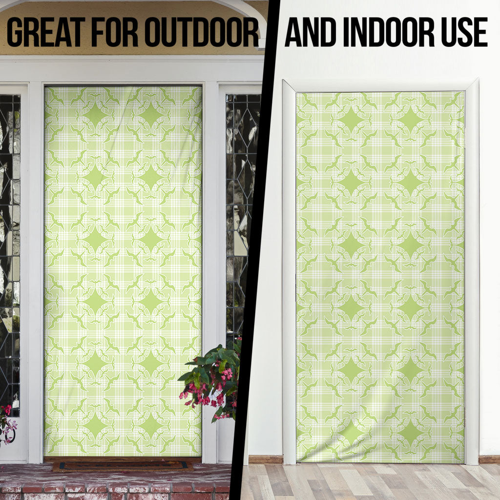 Omaomao Hawaii Iwa Bird Palaka Motifs Door Cover