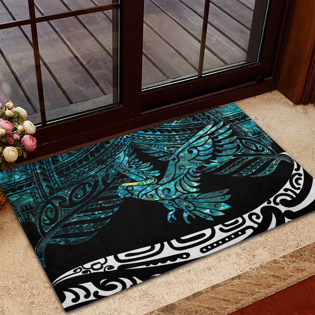 New Zealand Sulphur-crested Cockatoo Rubber Doormat Aotearoa Maori Mix Paua Shell