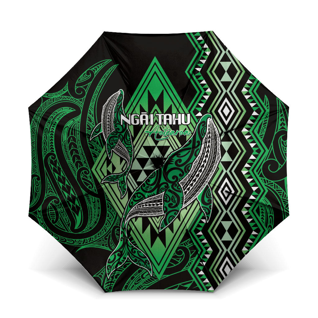 Aotearoa Iwi Ngai Tahu Umbrella NZ Maori Humpback Whale Taniko Motifs LT14 One Size Folded 11.42 inch Opened Diameter 37.4 inch Green - Polynesian Pride