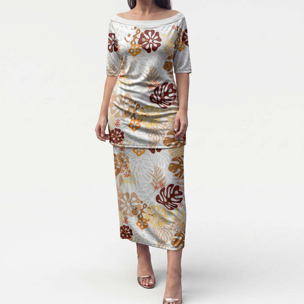Brown Aloha Hawaiian Puletasi Monstera Hibiscus Tropical Pattern