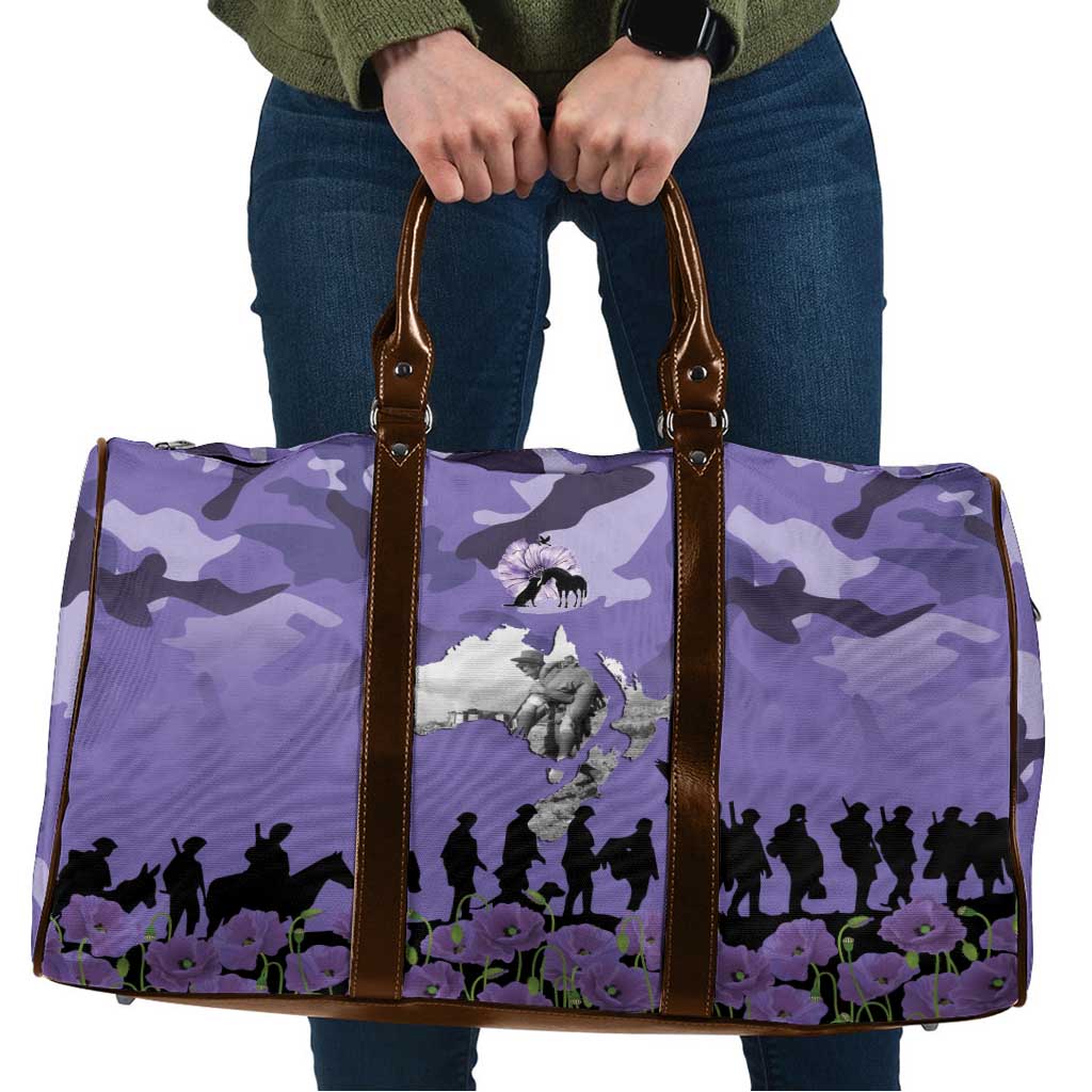 ANZAC Day Travel Bag Lest We Forget the Animals Too