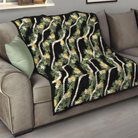 Hawaiian Pikake Maile Lei Quilt Tiare Hibiscus Kalo Palapalai Leaf Black LT19 - Polynesian Pride