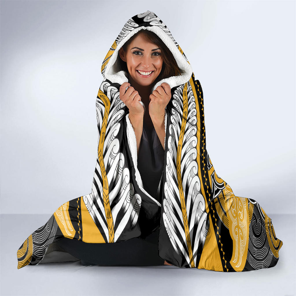 Aotearoa Iwi Ngati Whatua Hooded Blanket Maori Kowhaiwhai Pattern