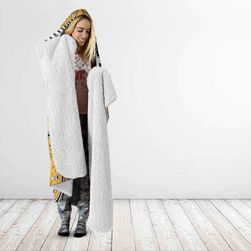 Aotearoa Iwi Ngati Whatua Hooded Blanket Maori Kowhaiwhai Pattern