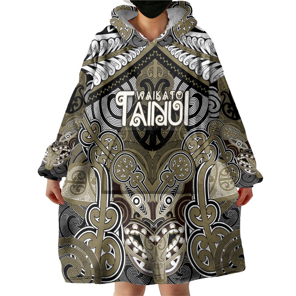 Aotearoa Iwi Waikato Tainui Personalised Wearable Blanket Hoodie Maori Kowhaiwhai Pattern