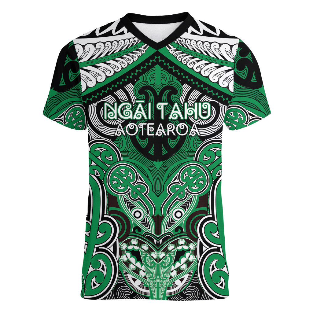 Aotearoa Iwi Ngai Tahu Personalised Women V-Neck T-Shirt Maori Kowhaiwhai Pattern