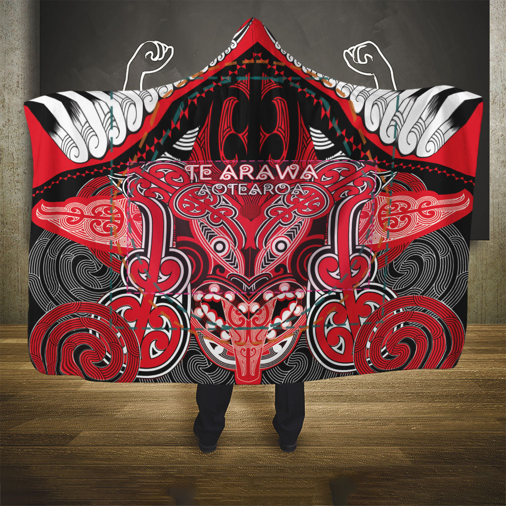 Aotearoa Iwi Te Arawa Hooded Blanket Maori Kowhaiwhai Pattern