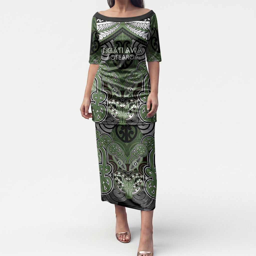 Aotearoa Iwi Ngati Awa Personalised Puletasi Maori Kowhaiwhai Pattern LT19 Long Dress Green - Polynesian Pride
