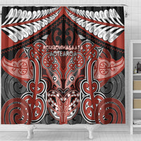 Aotearoa Iwi Rongowhakaata Shower Curtain Maori Kowhaiwhai Pattern