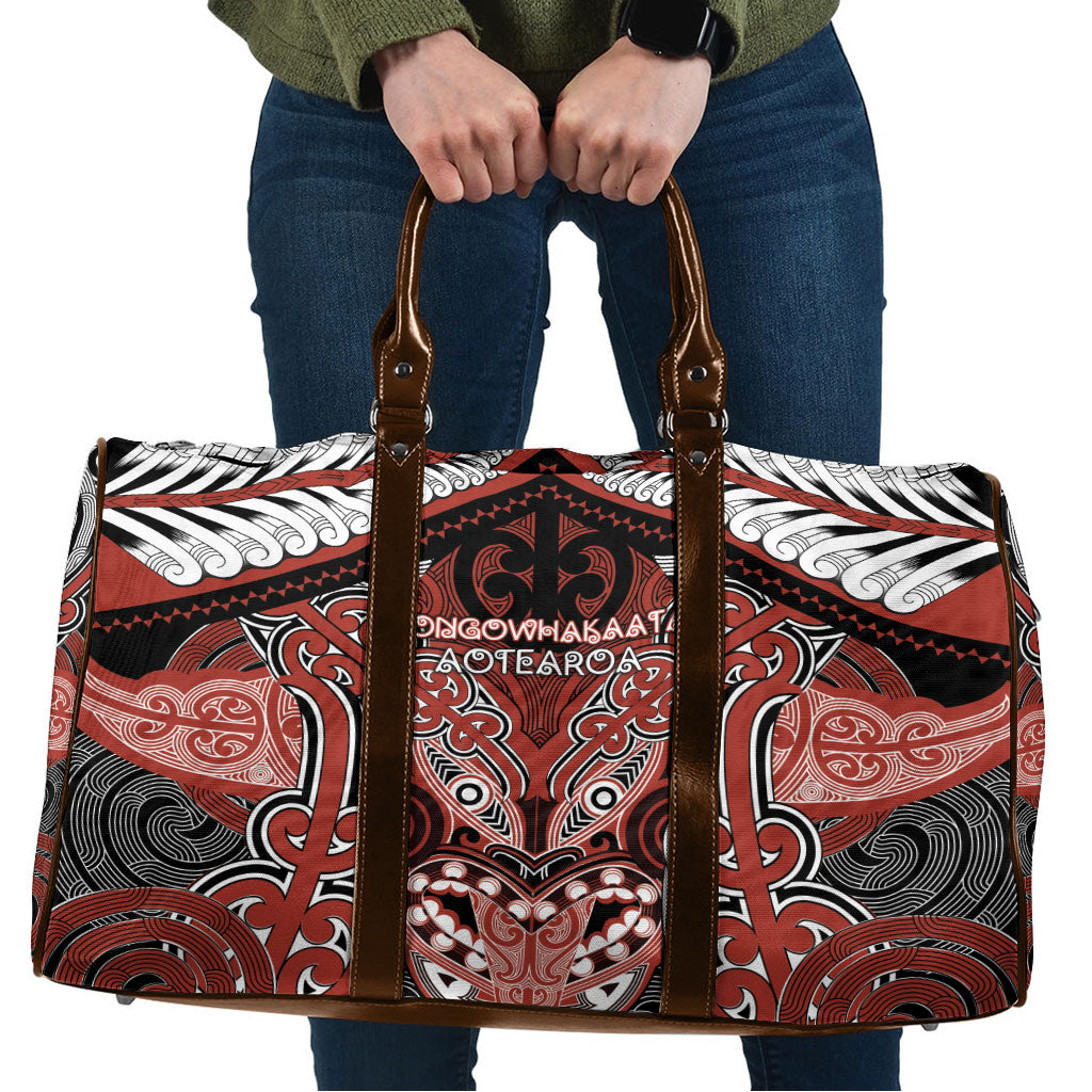 Aotearoa Iwi Rongowhakaata Travel Bag Maori Kowhaiwhai Pattern LT19 Red - Polynesian Pride