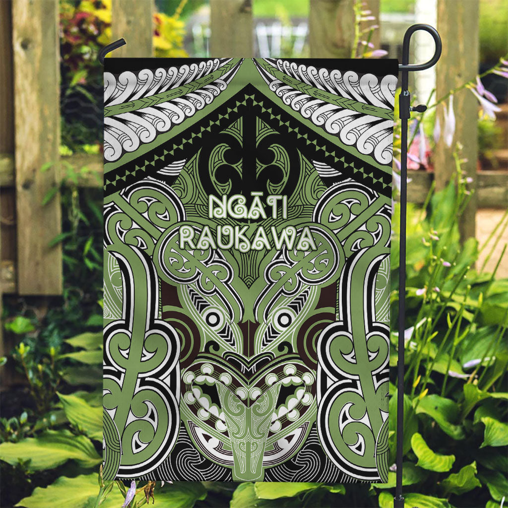 Aotearoa Iwi Ngati Raukawa Garden Flag Maori Kowhaiwhai Pattern