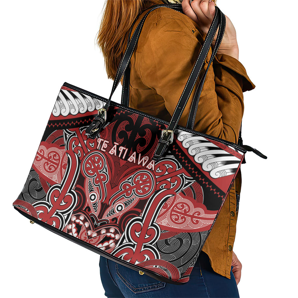 Aotearoa Iwi Te Ati Awa Leather Tote Bag Maori Kowhaiwhai Pattern