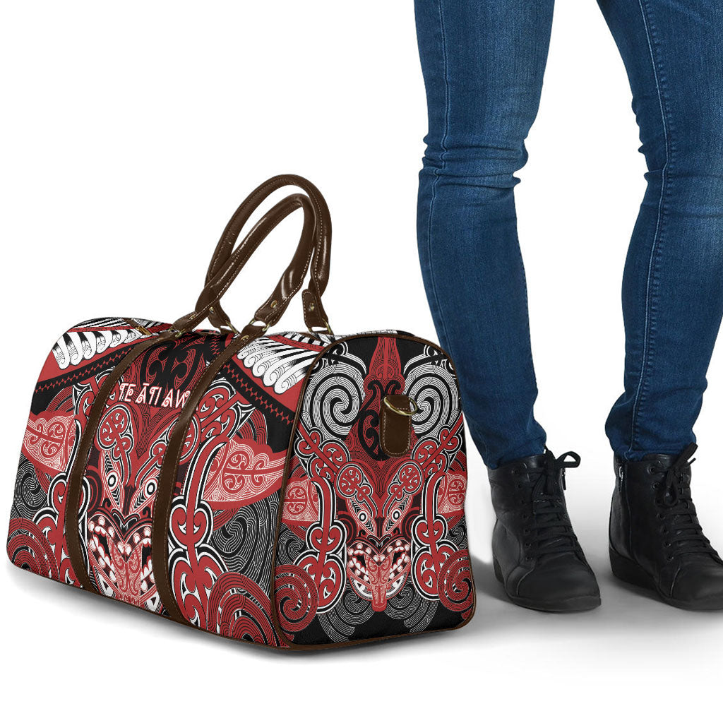 Aotearoa Iwi Te Ati Awa Travel Bag Maori Kowhaiwhai Pattern