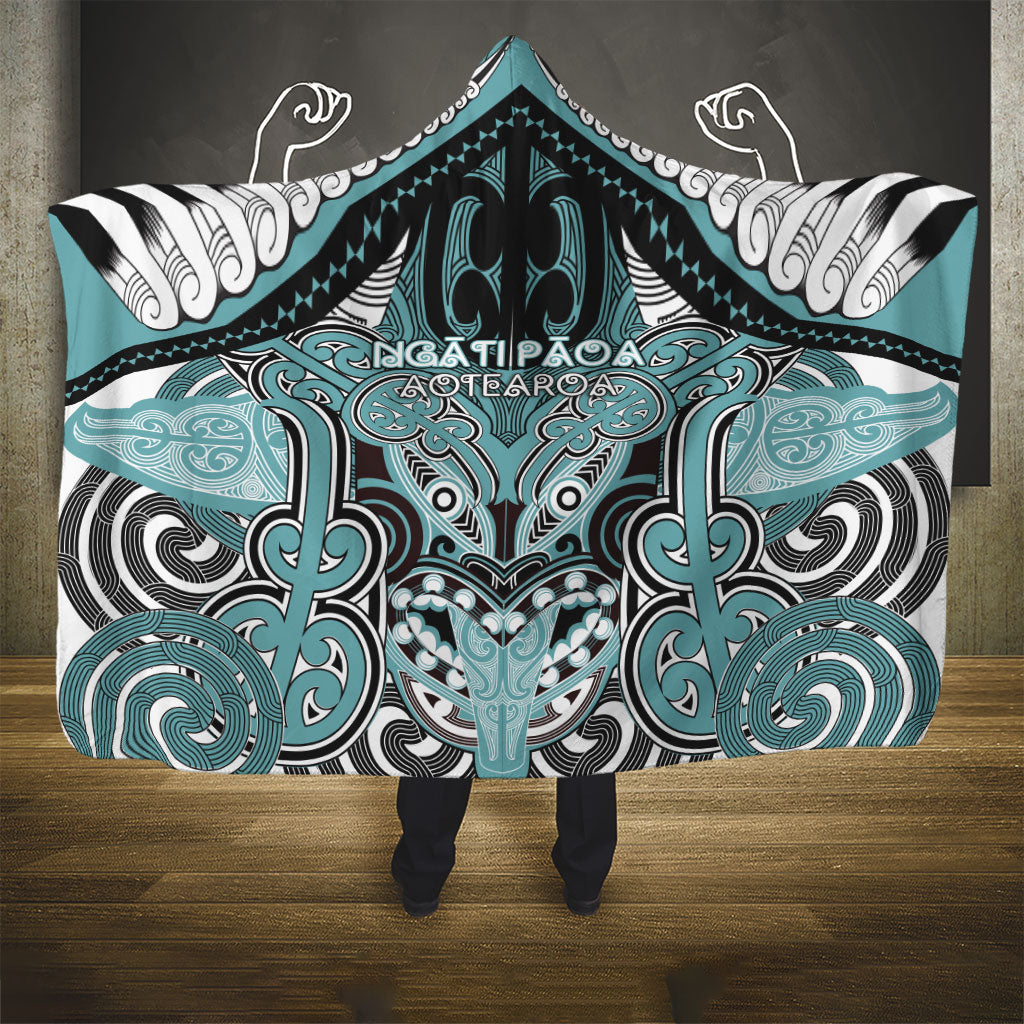 Aotearoa Iwi Ngati Paoa Hooded Blanket Maori Kowhaiwhai Pattern