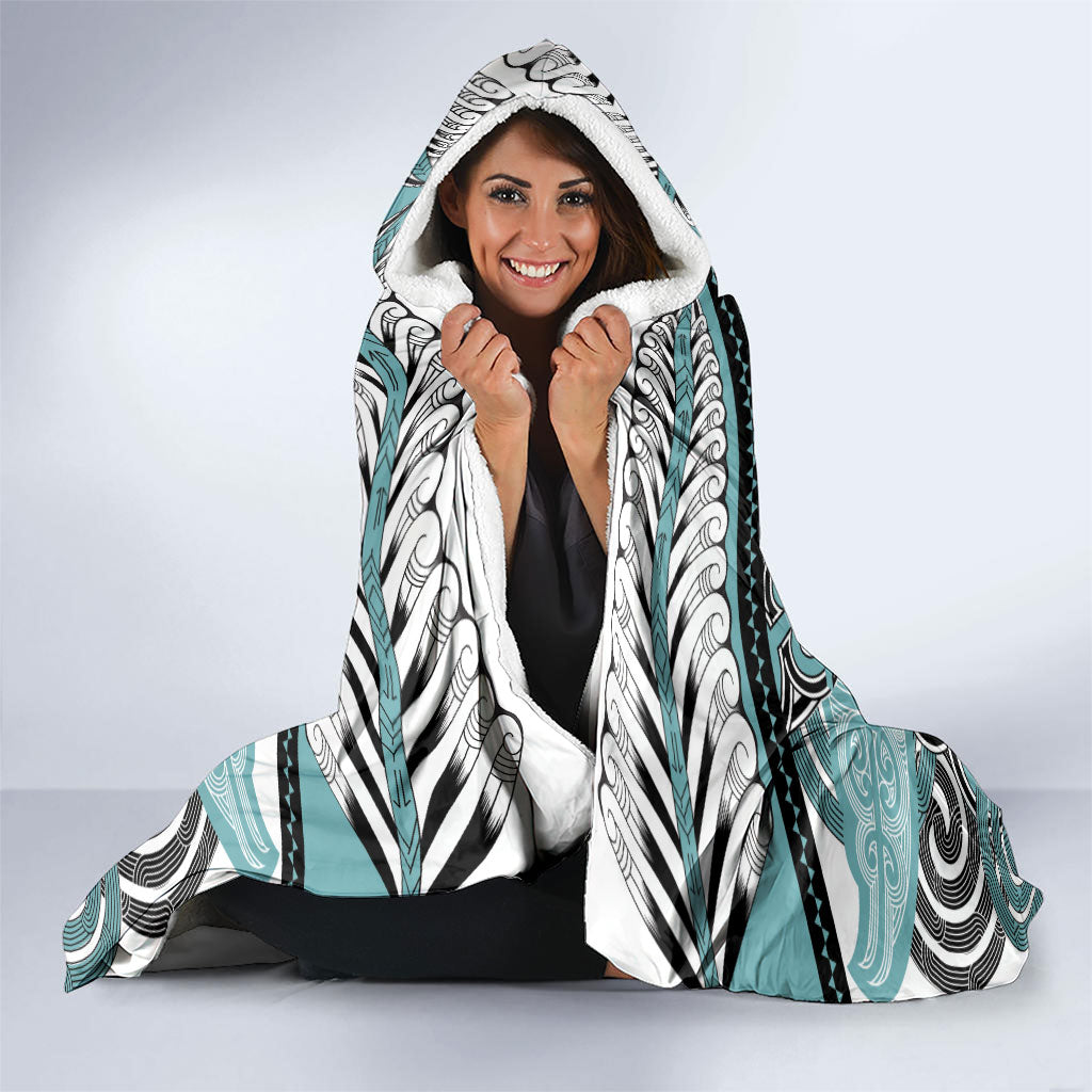 Aotearoa Iwi Ngati Paoa Hooded Blanket Maori Kowhaiwhai Pattern