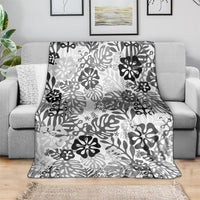 White Aloha Hawaiian Blanket Monstera Hibiscus Tropical Pattern