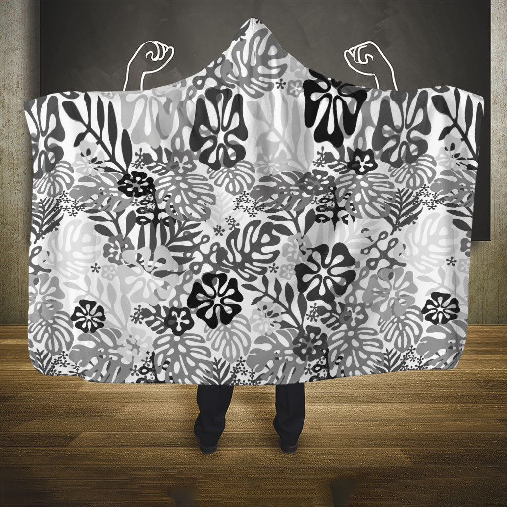 White Aloha Hawaiian Hooded Blanket Monstera Hibiscus Tropical Pattern
