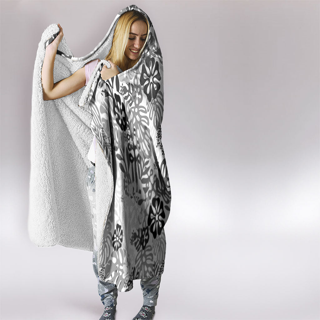 White Aloha Hawaiian Hooded Blanket Monstera Hibiscus Tropical Pattern