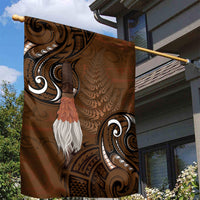 New Zealand Taiaha Garden Flag Maori Weapon Silver Fern Maori Pattern