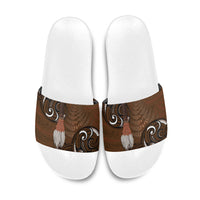 New Zealand Taiaha Slide Sandals Maori Weapon Silver Fern Maori Pattern