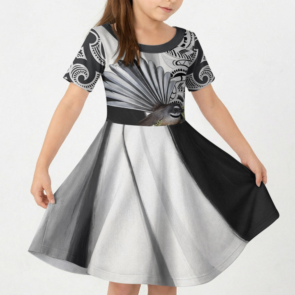 New Zealand Fantail Bird Kid Short Sleeve Dress Maori Piwakawaka Kowhai Maori Pattern