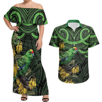 New Zealand Parakeet Bird Couples Matching Off Shoulder Maxi Dress and Hawaiian Shirt Maori Kakariki Kowhai Maori Pattern