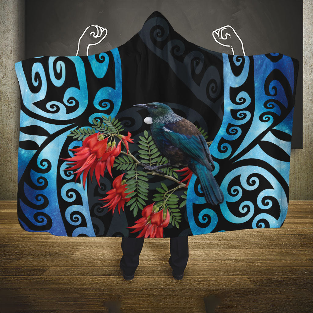 Tui Bird Kakabeak New Zealand Hooded Blanket Clianthus Galaxy Maori Koru Pattern LT22 - Polynesian Pride