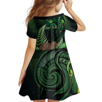Kiwi New Zealand Personalised Kid Short Sleeve Dress Aotearoa Map Silver Fern Koru Pattern LT22 - Polynesian Pride