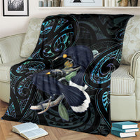 New Zealand Huia Bird Blanket Paua Shell Maori Pattern