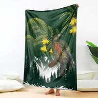 Kea Bird Kowhai New Zealand Blanket Mountain Landscape Maori Art LT22 - Polynesian Pride