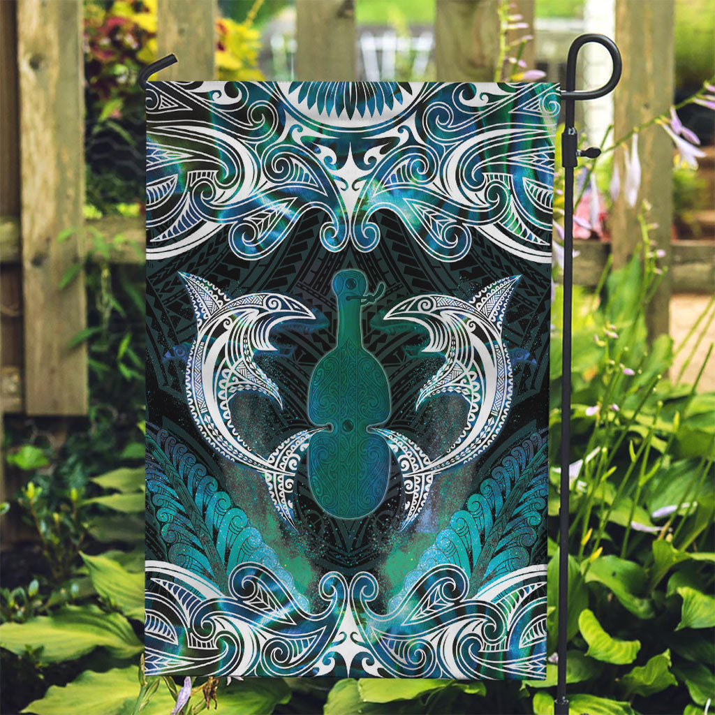 New Zealand Kotiate Weapon Garden Flag Aotearoa Mango Paua Shell Maori Pattern