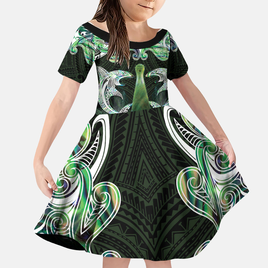 New Zealand Mere Pounamu Weapon Family Matching Puletasi and Hawaiian Shirt Aotearoa Mango Paua Shell Maori Pattern